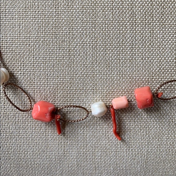 Coral necklace - Picture 3 of 5